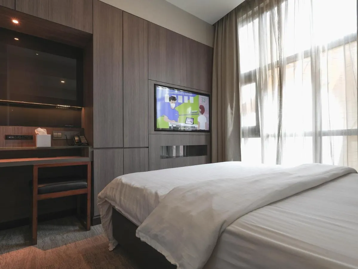 ***  סינגפור Amrise Hotel Kitchener, Check In 9Pm, Check Out 8Am סינגפור